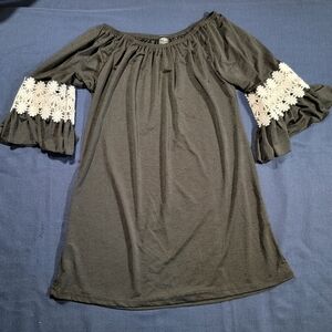 WinWin Off-Shoulder Tunic with Lace Accents